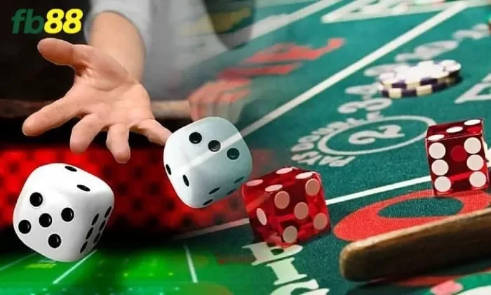 Lightning Dice FB88 phân thắng bại dựa vào tổng điểm của 3 viên xúc xắc